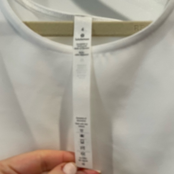 NWT Lululemon Blissed Out Tank - Picture 2 of 4